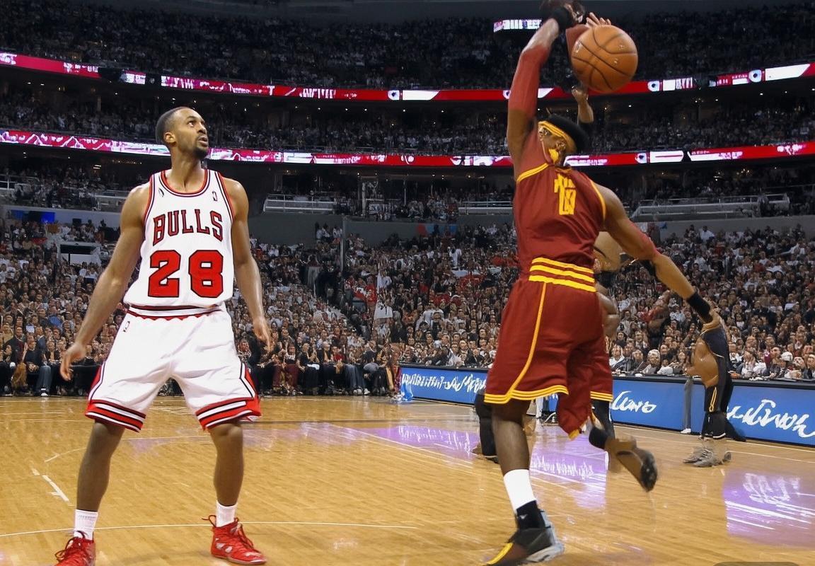 2017年NBA骑士对公牛巅峰对决：经典战史回顾(图2)